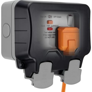 BG Electrical Storm 13A Active 2 Gang RCD Socket Polycarbonate Surface Switched IP66 Outdoor Use 230V AC 
