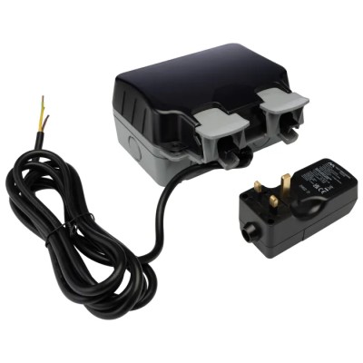 BG Electrical Storm 13A Passive 2 Gang RCD Socket Polycarbonate Surface Switched IP66 Outdoor Use 250V 