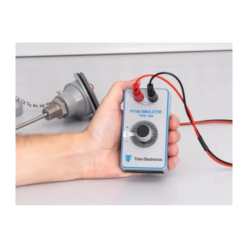 Time Electronics Temperature Calibrator RTD Simulator ±0.3°C Accuracy Banana Plug 112x61x55mm 170g 1049