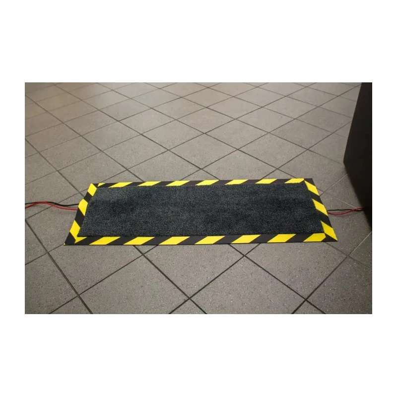 RS PRO Walkway Mat Carpet Indoor Use Anthracite Polyamide 400mm x 1.2m Thickness 13mm 159-6176