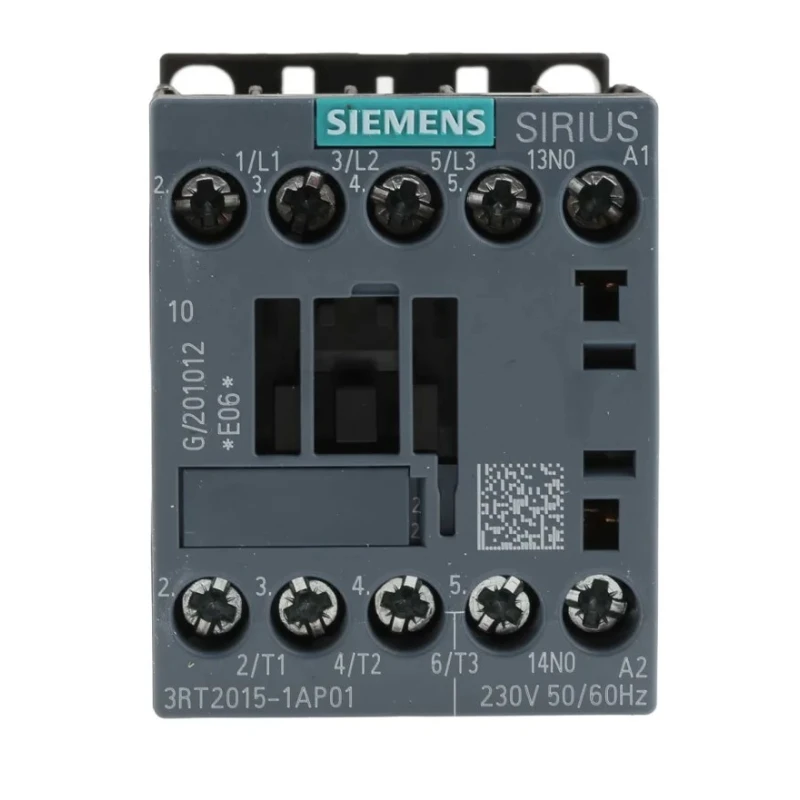 Siemens 3RT2 Contactor, 230V AC Coil, 3-Pole, 7 A, 3 kW Power Rating, 3 NO, 400V AC Contact Voltage 3RT2015-1AP01