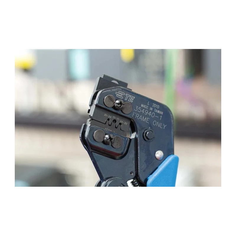 TE Connectivity Pro-Crimper III Manual Hand Crimp Tool for Multimate Type VI & Type III+ Contacts 58495-1