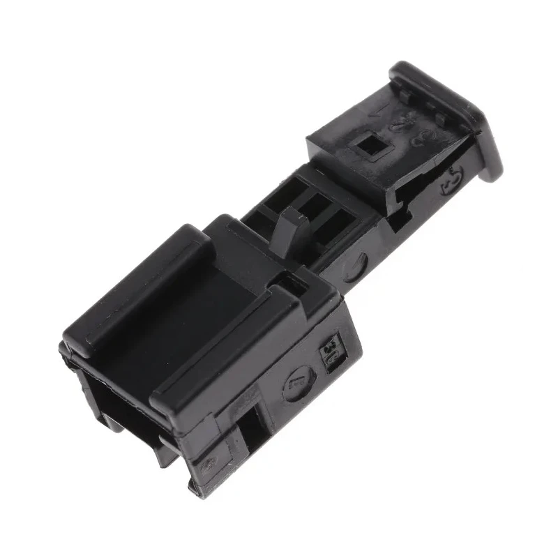 TE Connectivity Micro Quadlok System Automotive Connector Male Black Cable 3 Way Crimp Termination 953698-1