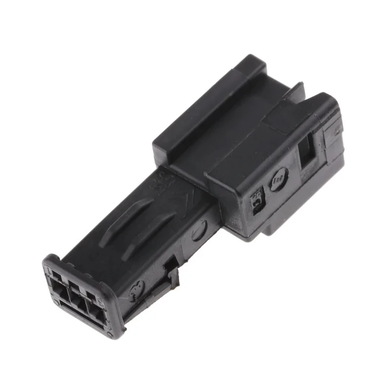 TE Connectivity Micro Quadlok System Automotive Connector Male Black Cable 3 Way Crimp Termination 953698-1