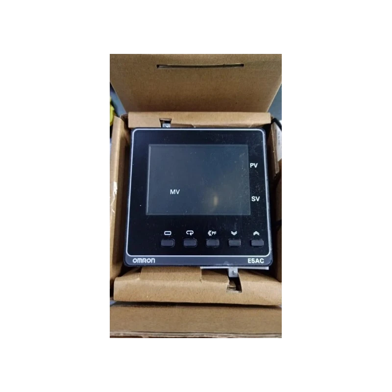 omron-digital-temperature-controller-with-model-number-e5ac-rx3asm-800-53065