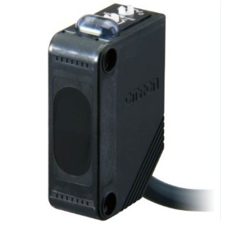 omron-make-retro-reflective-sensor-with-model-number-e3z-d82-2m-53162
