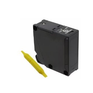 panasonic-reflective-photoelectric-sensor-with-model-number-eq-512-53199