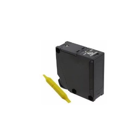 panasonic-reflective-photoelectric-sensor-with-model-number-eq-512-53199