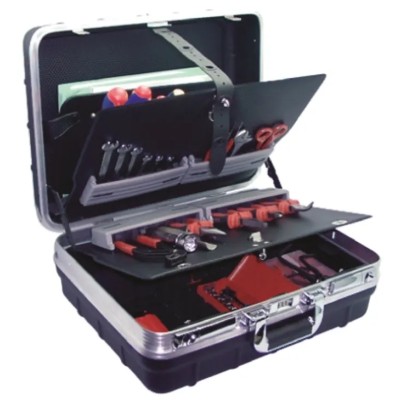 Sgos Plastic Tool Case Wheeled 215 mm x 465 mm x 352 mm Black with 3 Compartments 2 Movable Trays 6.4 kg 4UNIVERSELLETR