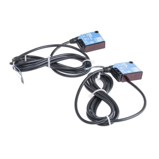 RS PRO Through Beam Photoelectric Sensor Block Style 20 m Detection Range PNP Output IP67 729-5176