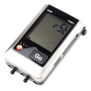 Testo Temperature & Humidity Data Logger, USB, 2 Channel, ±0.2 °C Accuracy, LCD Display, Battery Life 8 Years 0572 1767