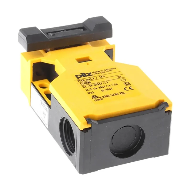 Omron Safety Interlock Switch with Keyed Actuator, Fibreglass Reinforced Thermoplastic, 250V AC, 5A, IP65, Model 570230