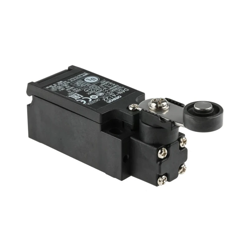 Omron Roller Lever Interlock Switch 1 NO/1 NC, IP67 Polyester Housing, 4A Current 