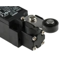 Omron Roller Lever Interlock Switch 1 NO/1 NC, IP67 Polyester Housing, 4A Current 