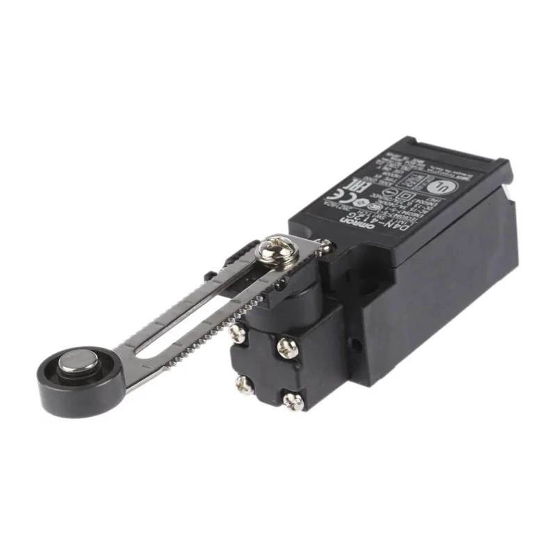Omron D4n Series Adjustable Roller Lever Limit Switch, 1 NO/1 NC Contact, IP67, Plastic Housing, 4A 