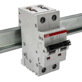 ABB System Pro M Compact S200 Miniature Circuit Breaker, 2-Pole, 2A, Type K, 400V AC, 125V DC, 10kA 2CDS252001R0277 S202-K2