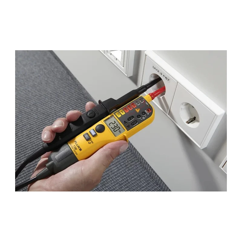 Fluke LCD Voltage Tester 690V AC/DC Continuity Check Battery Powered CAT IV CAT III FLUKE T130