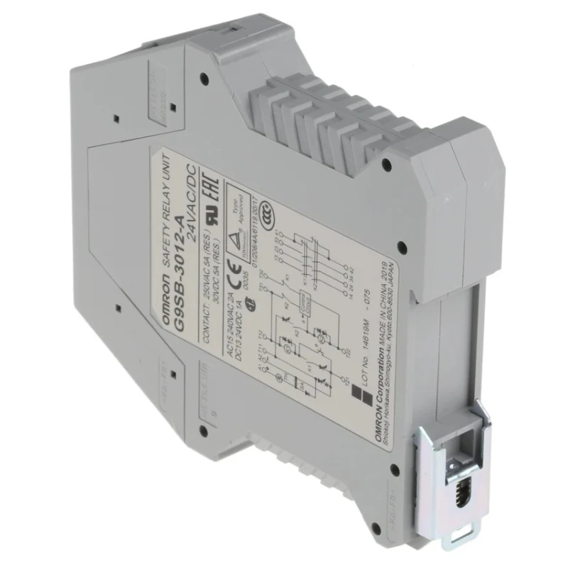 Omron Safety Relay 24V AC/DC, 3 Safety Contacts, 1 Auxiliary Contact, Automatic Reset G9SB