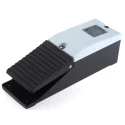 Siemens Momentary Foot Switch SPDT Metal Housing 16A Contact Current 3SE2902-0AB20