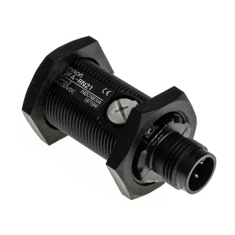 Omron Retroreflective Barrel Photoelectric Sensor, 100 mm to 4 m Detection Range, NPN Output, IP67 IP69K Protection E3FA-RN21