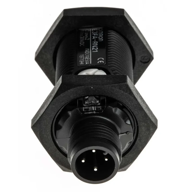 Omron Retroreflective Barrel Photoelectric Sensor, 100 mm to 4 m Detection Range, NPN Output, IP67 IP69K Protection E3FA-RN21