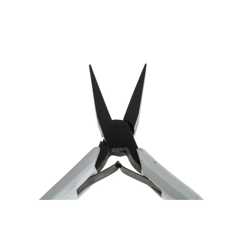 Facom Flat Nose Plier 130mm Overall Length, 33mm Jaw Length, 11mm Jaw Width 421.MT