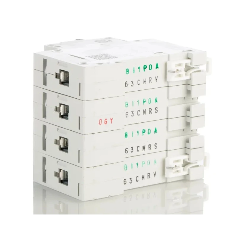 Eaton xEffect Miniature Circuit Breaker 4-Pole 63A Type C 400V AC 6 kA Breaking Capacity 239224 FAZ6-C63/4