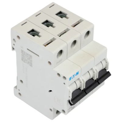 Eaton xEffect Miniature Circuit Breaker, 3-Pole, 63A, Type C, 400V AC, 6 kA Breaking Capacity 239154 FAZ6-C63/3