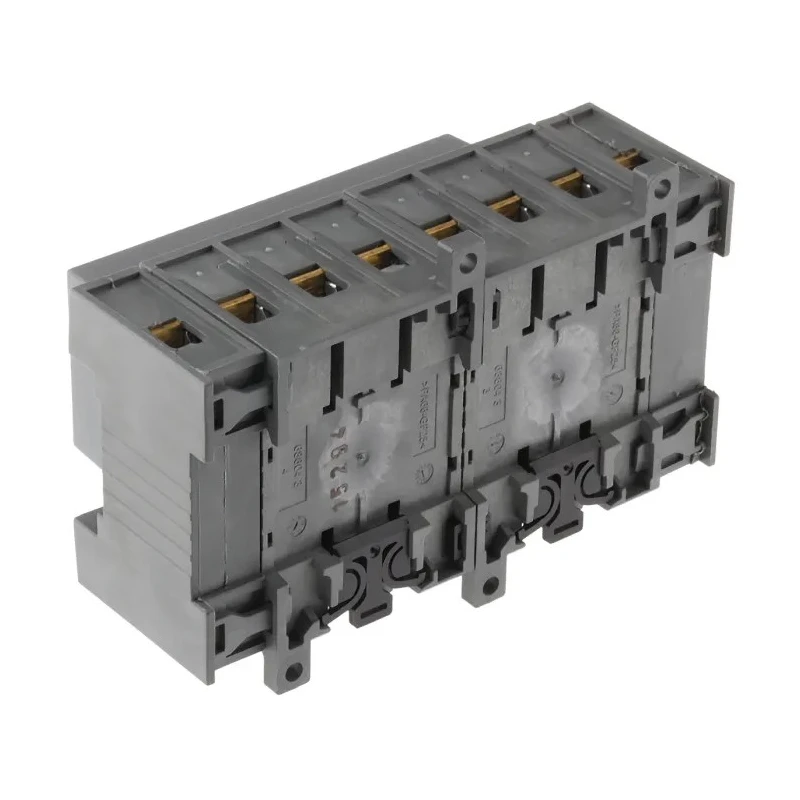 ABB 4-Pole DIN Rail Non-Fused Isolator Switch, 3-Phase, 63A, 690V AC, 15 kW, IP20 OT63F4C 1SCA105369R1001