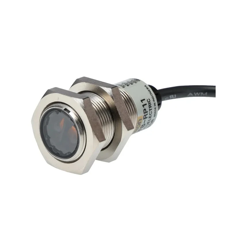 Omron Retroreflective Photoelectric Sensor Barrel Style 100 mm to 4 m Detection Range PNP Output IP69K IP67 E3FB-RP11 2M