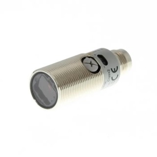 Omron Retroreflective Barrel Photoelectric Sensor 0 to 500 mm Detection Range NPN Output IP67 IP69K E3FB-RN22