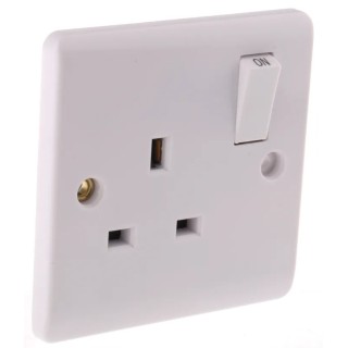 RS PRO 13A White 1 Gang Plug Socket Indoor Flush Mount Type G Rocker Switch 230V 775-8056