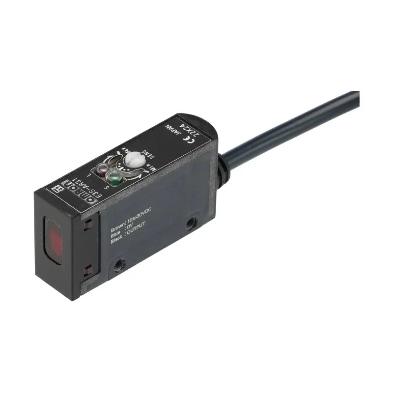 Omron Retroreflective Photoelectric Sensor, Block Style, 100 mm to 2 m Detection Range, PNP Output, IP67, Red LED E3S-AR31