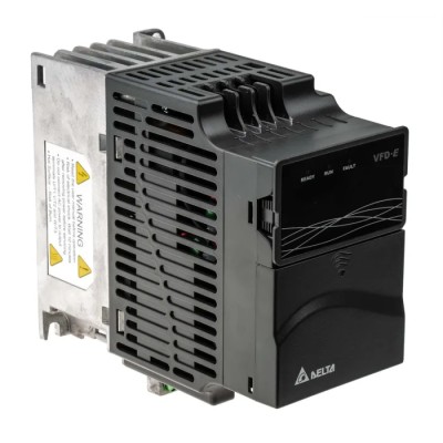 Delta Electronics Inverter Drive 750 W 3 Phase VFD-E Series 460V AC 2.5 A VFD007E43T