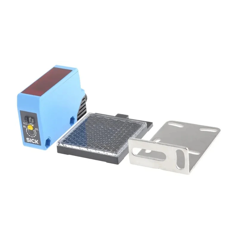 SICK Retroreflective Photoelectric Sensor Block Style 100 mm to 15 m Detection Range PNP Output IP67 WL250-2P2431
