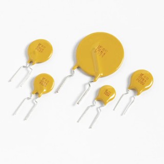 Wickmann Resettable Fuse 0.1 A Hold Current, 200mA Trip Current, Epoxy Polymer Body, 7.4x3.1x12.7 mm 60R010XU