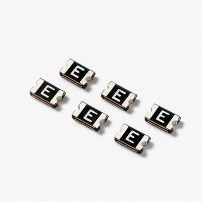 Wickmann 0.2 A Resettable Fuse, 9V DC, 0.02s Trip Time, 0.5W Power Dissipation 0805L020YR