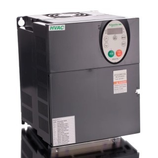 Schneider Electric Inverter Drive 11 kW 3 Phase ATV 212HD11N4 Series 400V AC 22.5A ATV212HD11N4
