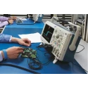 Tektronix 200 MHz Bench Mixed Domain Oscilloscope, 2 Channels, 9 in TFT LCD Screen MDO3000