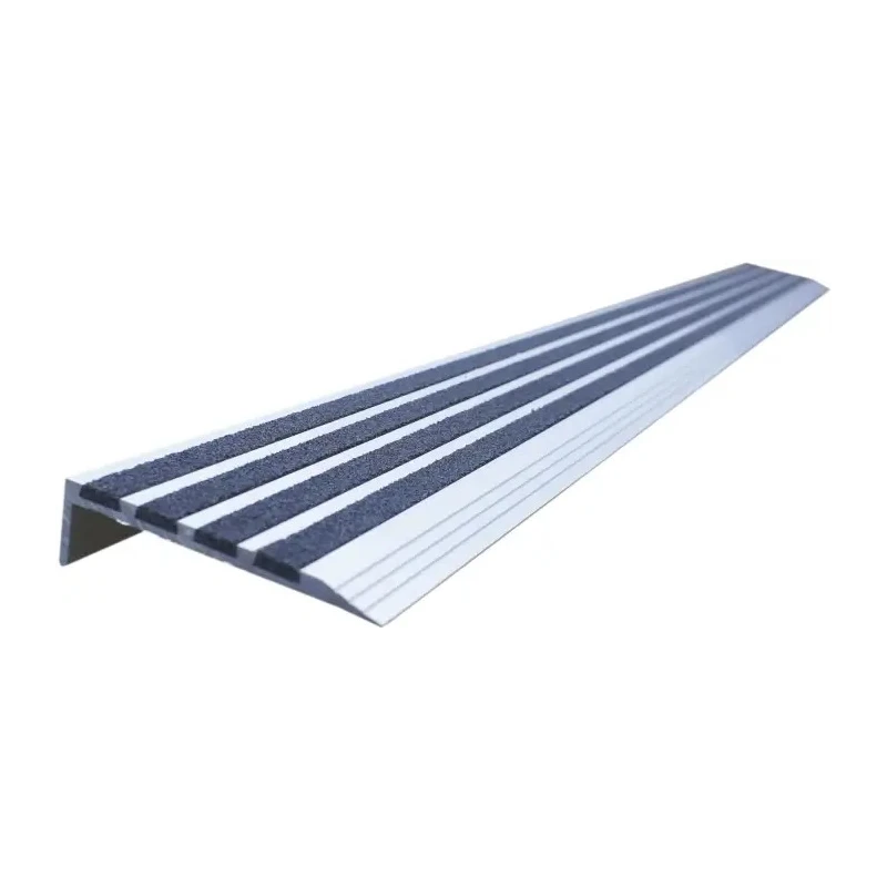 RS PRO Black Stair Nosing Aluminium Quartz Sand Anti-Slip Finish 900 mm x 600 mm x 5 mm 174-5941