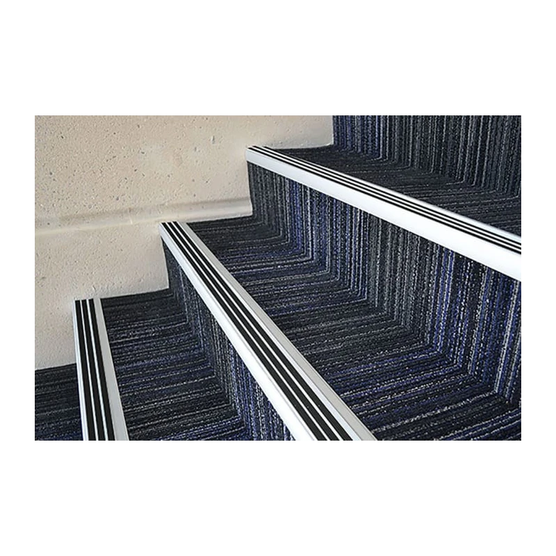 RS PRO Black Stair Nosing Aluminium Quartz Sand Anti-Slip Finish 900 mm x 600 mm x 5 mm 174-5941