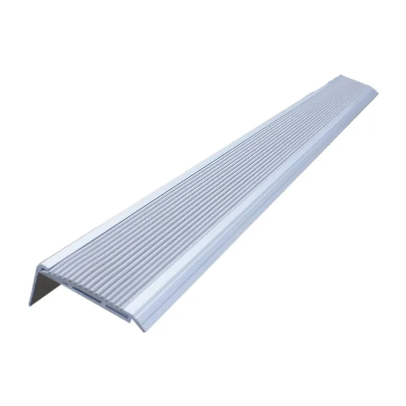 RS Pro Grey Aluminium Stair Nosing Polyvinyl Chloride Anti-Slip Finish 900 mm x 100 mm x 3 mm 174-5943