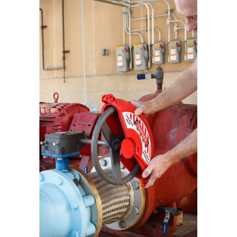 Brady Red 2-Lock Lockout ABS Gate Valve Lockout 9.65 mm CGV-13