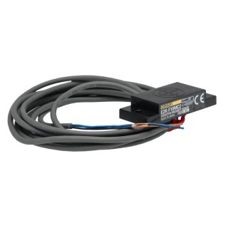 Omron Flat Inductive Proximity Sensor 24V DC Power, 10 mm Detection Range, NPN Output E2K-F10MC2