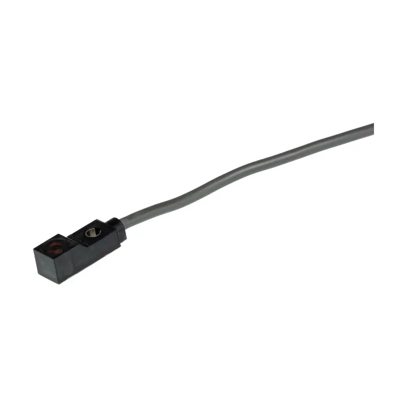 Omron Block Inductive Proximity Sensor 24V DC 2.5 mm Detection Range NPN Output E2S-W23 1M