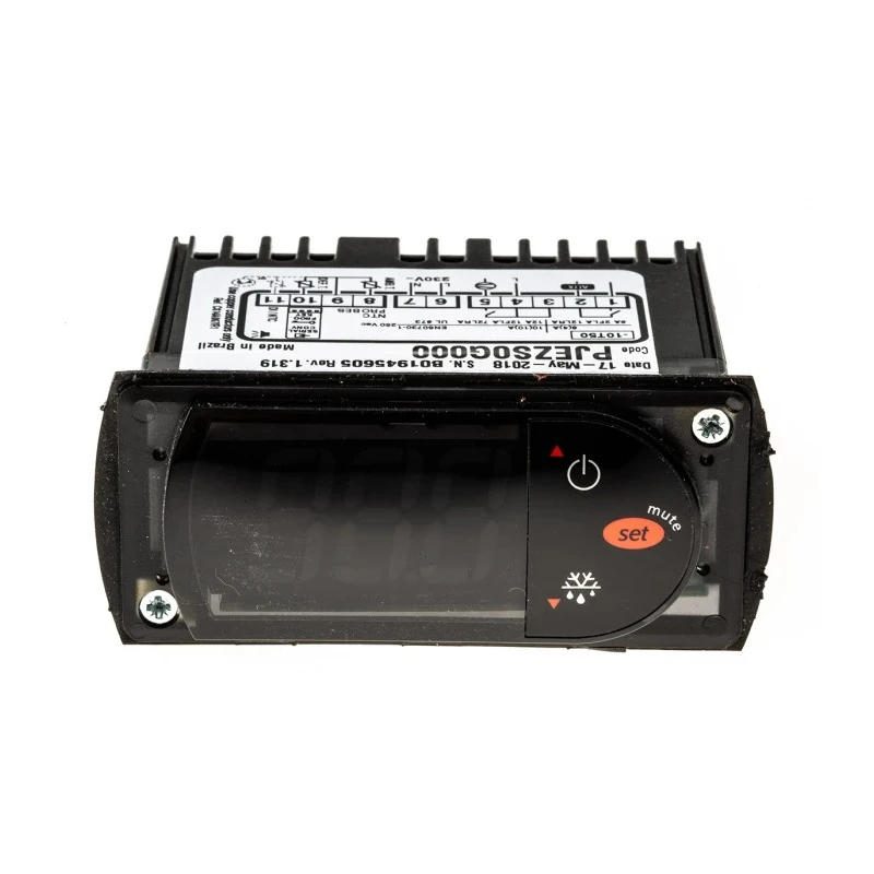 Carel Front Panel Mount On-Off Temperature Controller 3 Input 3 Output Relay 230V AC PJ32