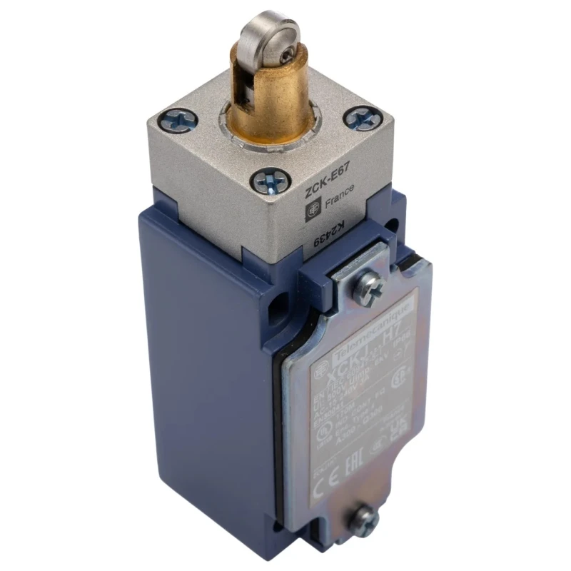 Telemecanique Sensors OsiSense XC Series Roller Lever Limit Switch, 1 NO/1 NC, IP66 Zinc Zamak Alloy Housing, 240V AC 