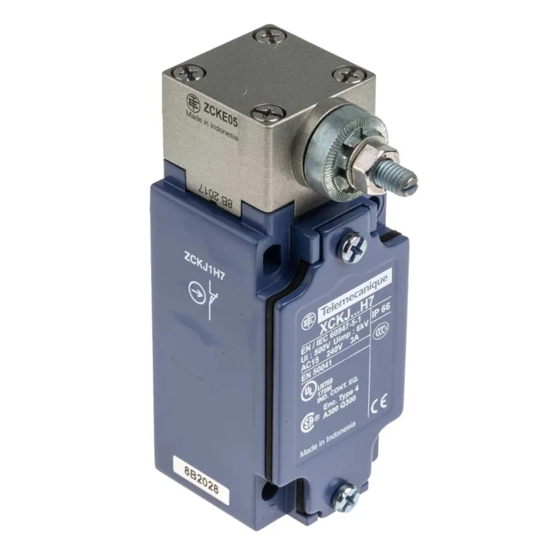 Telemecanique Sensors OsiSense XC Series Roller Lever Limit Switch 1 NO/1 NC IP66 Zinc Alloy Housing 240V AC 3A 