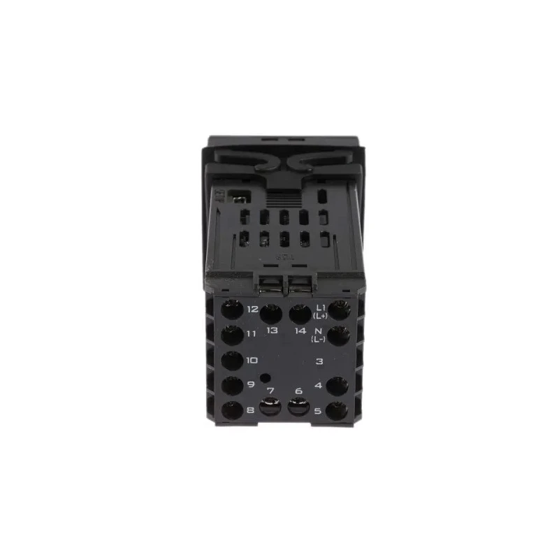 RS PRO QUANTROL Panel PID Temperature Controller 1 Input 2 Output Analogue 240V AC On-Off 702031/8-3100-23