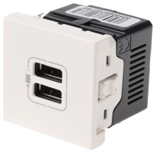 Legrand White 1 Gang USB Socket Flush Mount 2.4A 5V Arteor 5 720 78